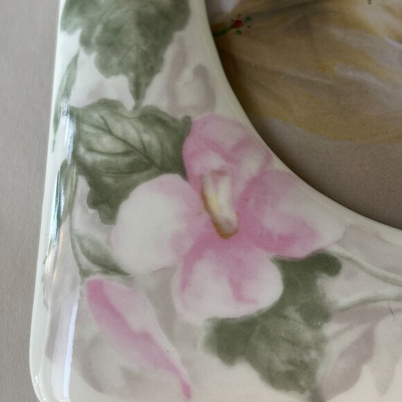 Ceramic Floral Tabletop Picture Frame- VTG - Picture 6 of 9